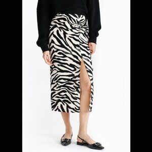 ZARA ZEBRA SKIRT